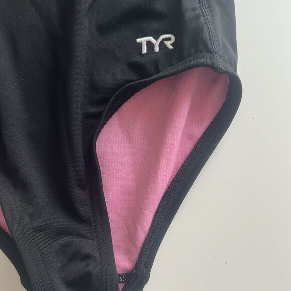 TYR Girls' Durafast Lite Ella Maxfit Swimsuit Size Small, 6/6X, Black/ Pink, NWT - Picture 2 of 6